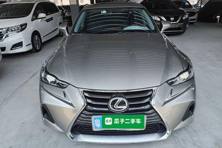 Used Lexus IS 2017 300 Leading Edition Front