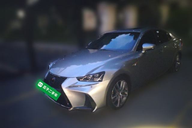 Używany Lexus IS 2017 300 F SPORT Edition