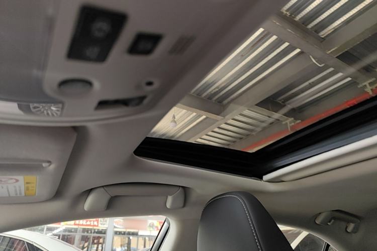 Used Lexus IS 2017 300 Leading Edition Headliner