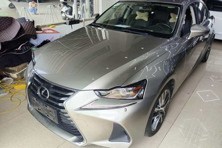 Used Lexus IS 2017 300 Leading Edition Guazi used car, China used car export, Used car for sale, Used cars, Cheapest cars for sale