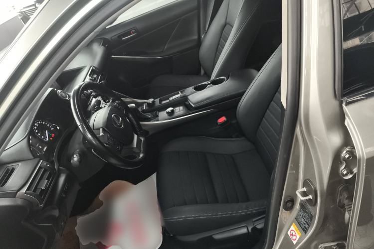 Used Lexus IS 2017 300 Leading Edition Left Front Seat
