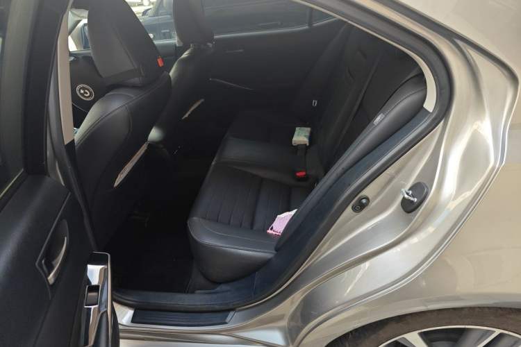 Used Lexus IS 2017 300 Leading Edition Left Rear Seat