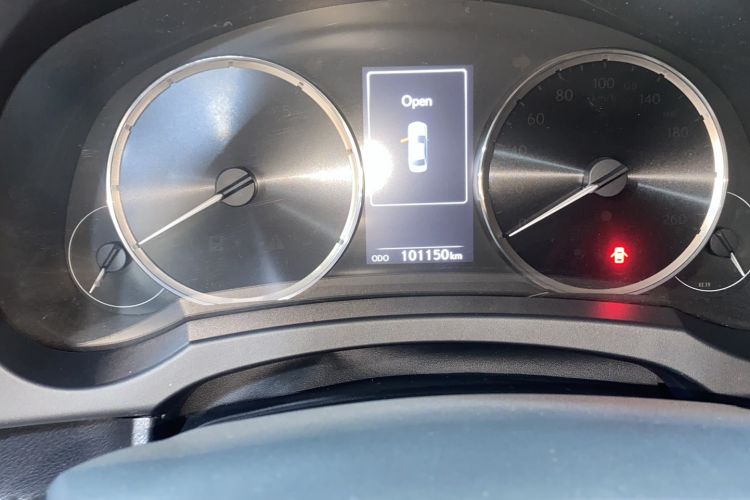 Used Lexus IS 2017 300 Leading Edition Odometer Close Up