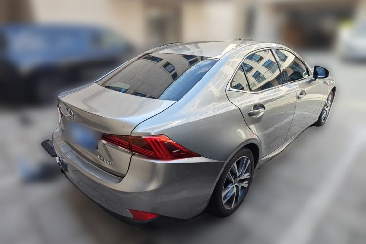 Used Lexus IS 2017 300 Leading Edition Rear Right 45 Deg