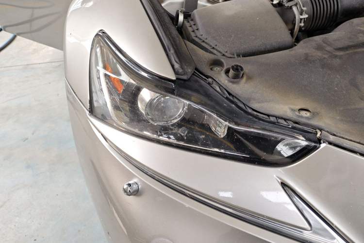 Used Lexus IS 2017 300 Leading Edition Right Front Headlight
