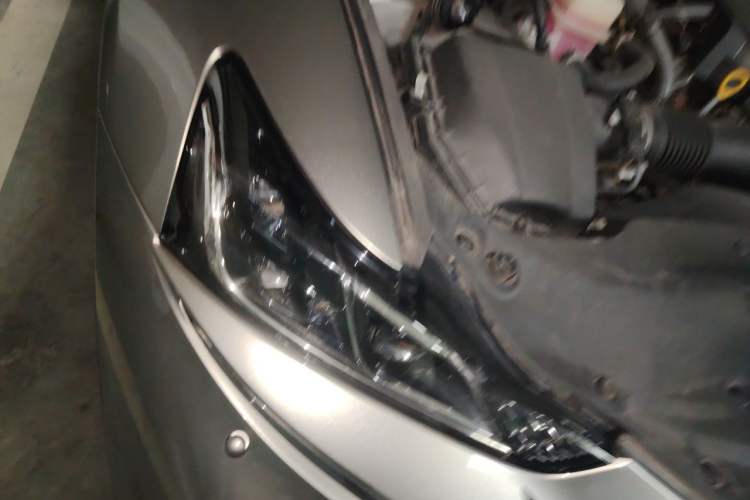 Used Lexus IS 2017 300 F SPORT Edition Right Front Headlight