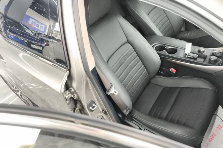 Used Lexus IS 2017 300 Leading Edition Right Front Seat
