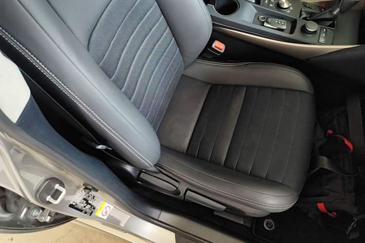 Used Lexus IS 2017 300 Leading Edition Right Front Seat
