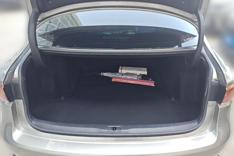 Used Lexus IS 2017 300 Leading Edition Trunk