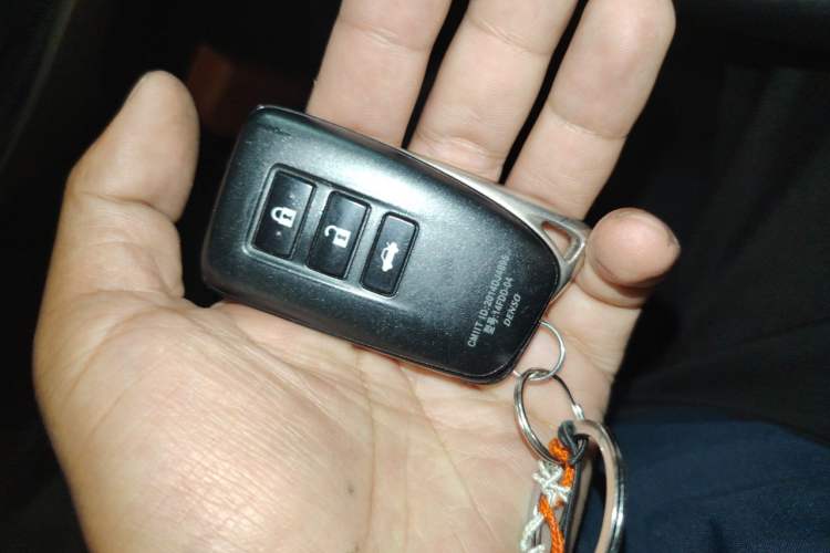 Used Lexus IS 2017 300 F SPORT Edition Vehicle Key