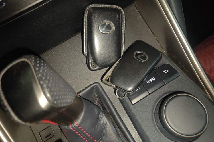 Used Lexus IS 2017 300 F SPORT Edition Vehicle Key