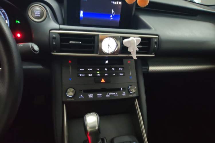 Used Lexus IS 2017 300 F SPORT Edition Audio And AC Panel