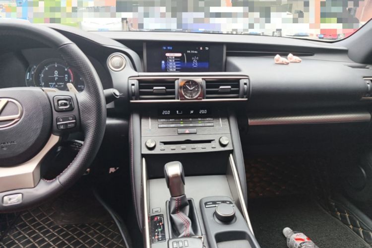 Used Lexus IS 2017 300 F SPORT Edition Audio And AC Panel