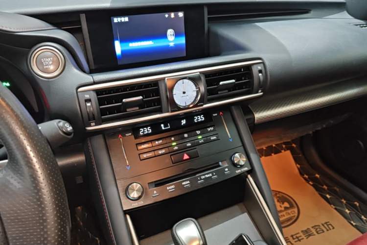 Used Lexus IS 2017 300 F SPORT Edition Audio And AC Panel