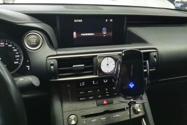 Used Lexus IS 2017 300 Leading Edition Audio And AC Panel