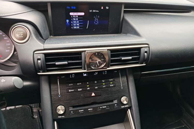 Used Lexus IS 2017 300 FENGSHANG Edition Audio And AC Panel