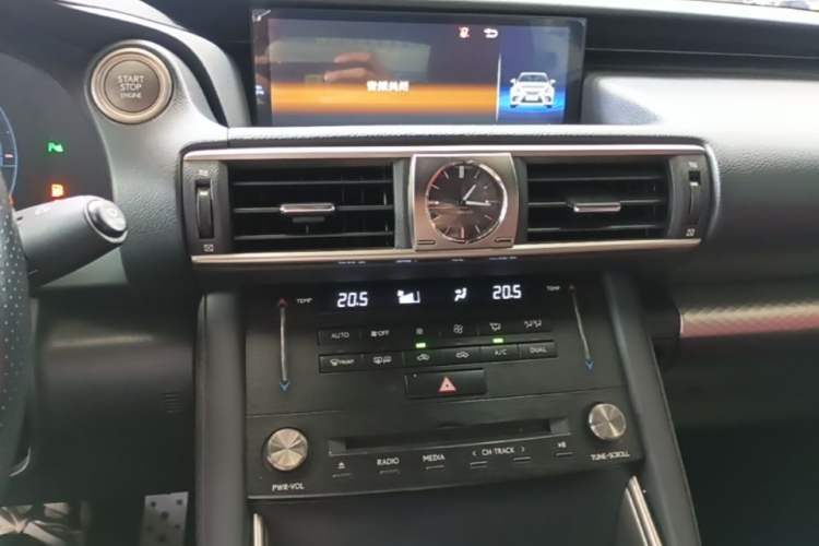 Used Lexus IS 2017 300 F SPORT Edition Audio And AC Panel
