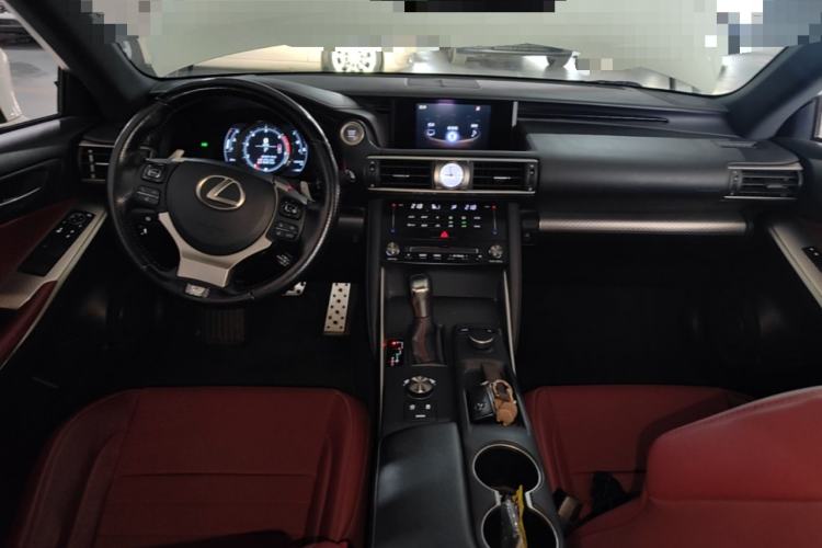 Used Lexus IS 2017 300 F SPORT Edition Center Console