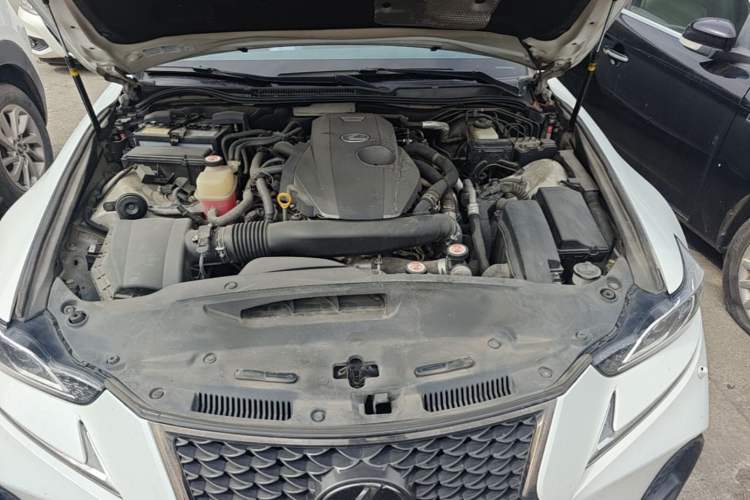 Used Lexus IS 2017 300 F SPORT Edition Engine Bay