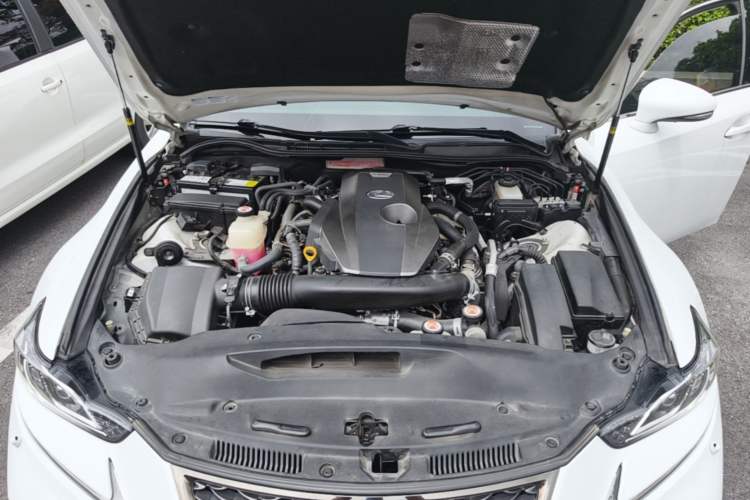 Used Lexus IS 2017 300 F SPORT Edition Engine Bay