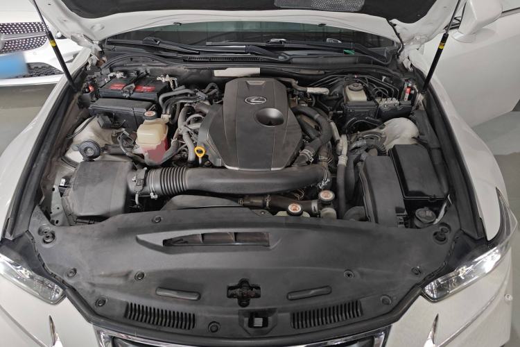 Used Lexus IS 2017 300 FENGSHANG Edition Engine Bay