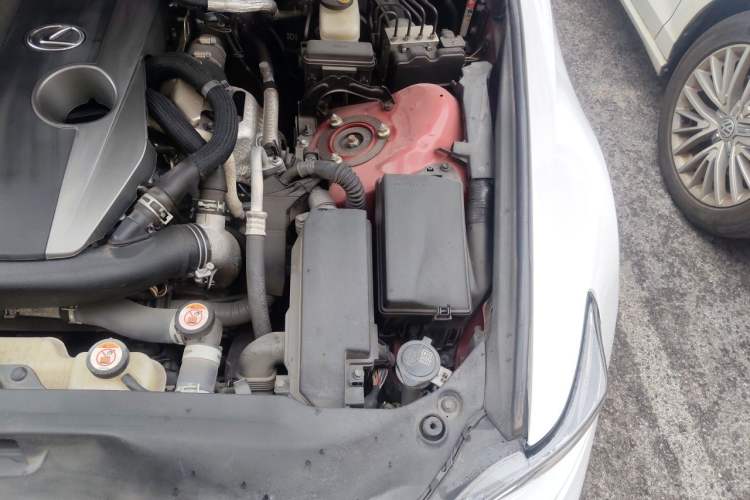 Used Lexus IS 2017 300 FENGSHANG Edition Engine Bay Left