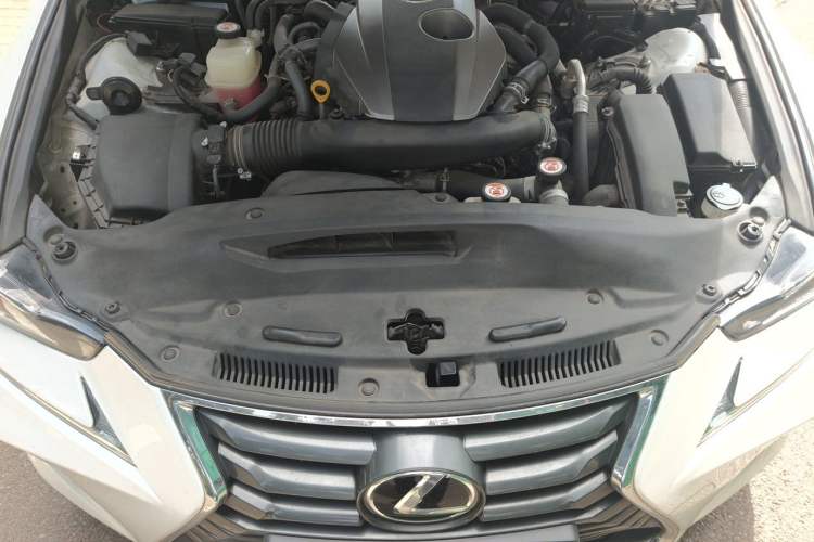 Used Lexus IS 2017 300 Leading Edition Engine Bay