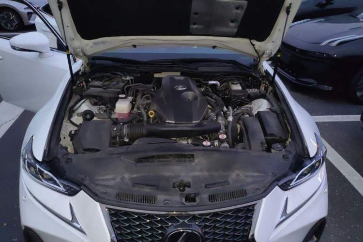 Used Lexus IS 2017 300 F SPORT Edition Engine Bay