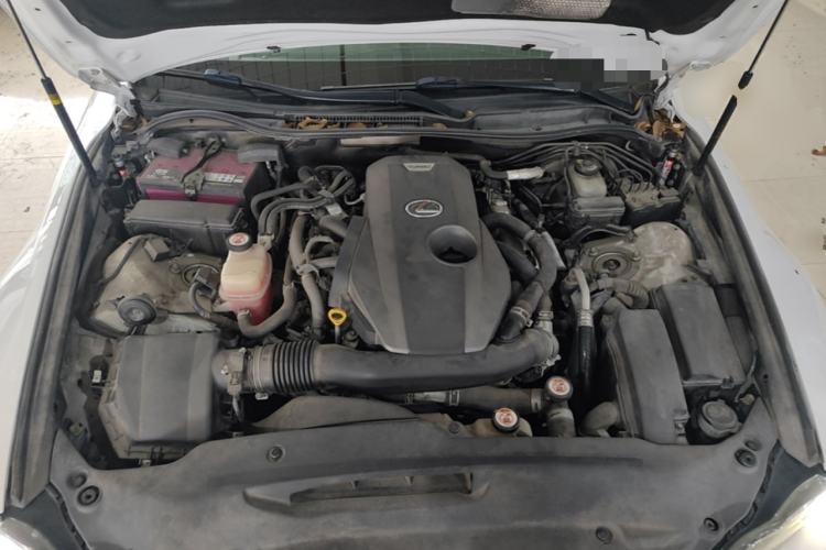 Used Lexus IS 2017 300 F SPORT Edition Engine Bay