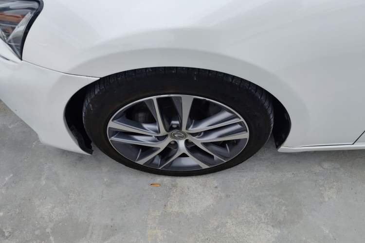 Used Lexus IS 2017 300 FENGSHANG Edition Exterior 4