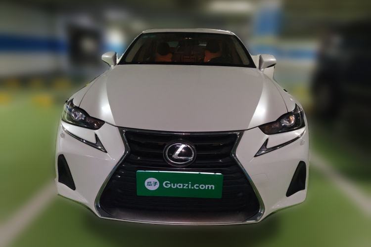 Used Lexus IS 2017 300 Leading Edition Front