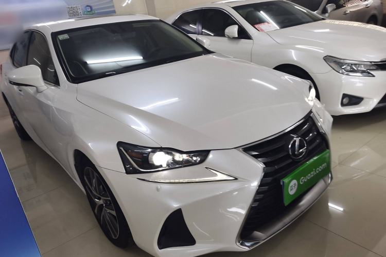 Used Lexus IS 2017 300 FENGSHANG Edition Front Right 45 Deg