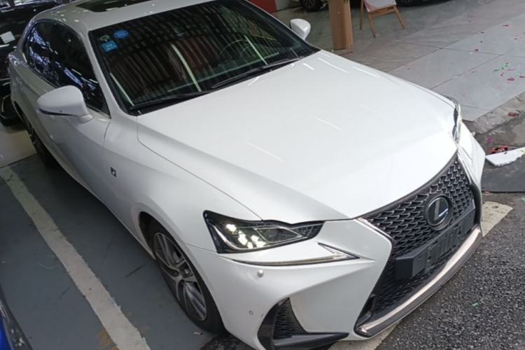 Used Lexus IS 2017 300 F SPORT Edition Front Right 45 Deg