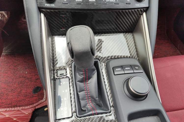Used Lexus IS 2017 300 F SPORT Edition Gear Lever
