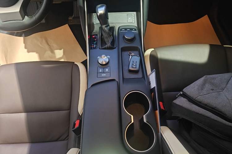 Used Lexus IS 2017 300 FENGSHANG Edition Gear Lever
