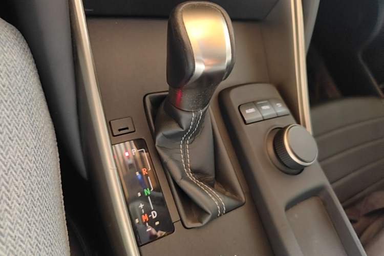 Used Lexus IS 2017 300 FENGSHANG Edition Gear Lever