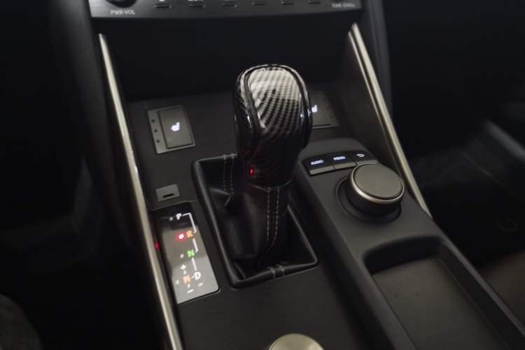 Used Lexus IS 2017 300 FENGSHANG Edition Gear Lever
