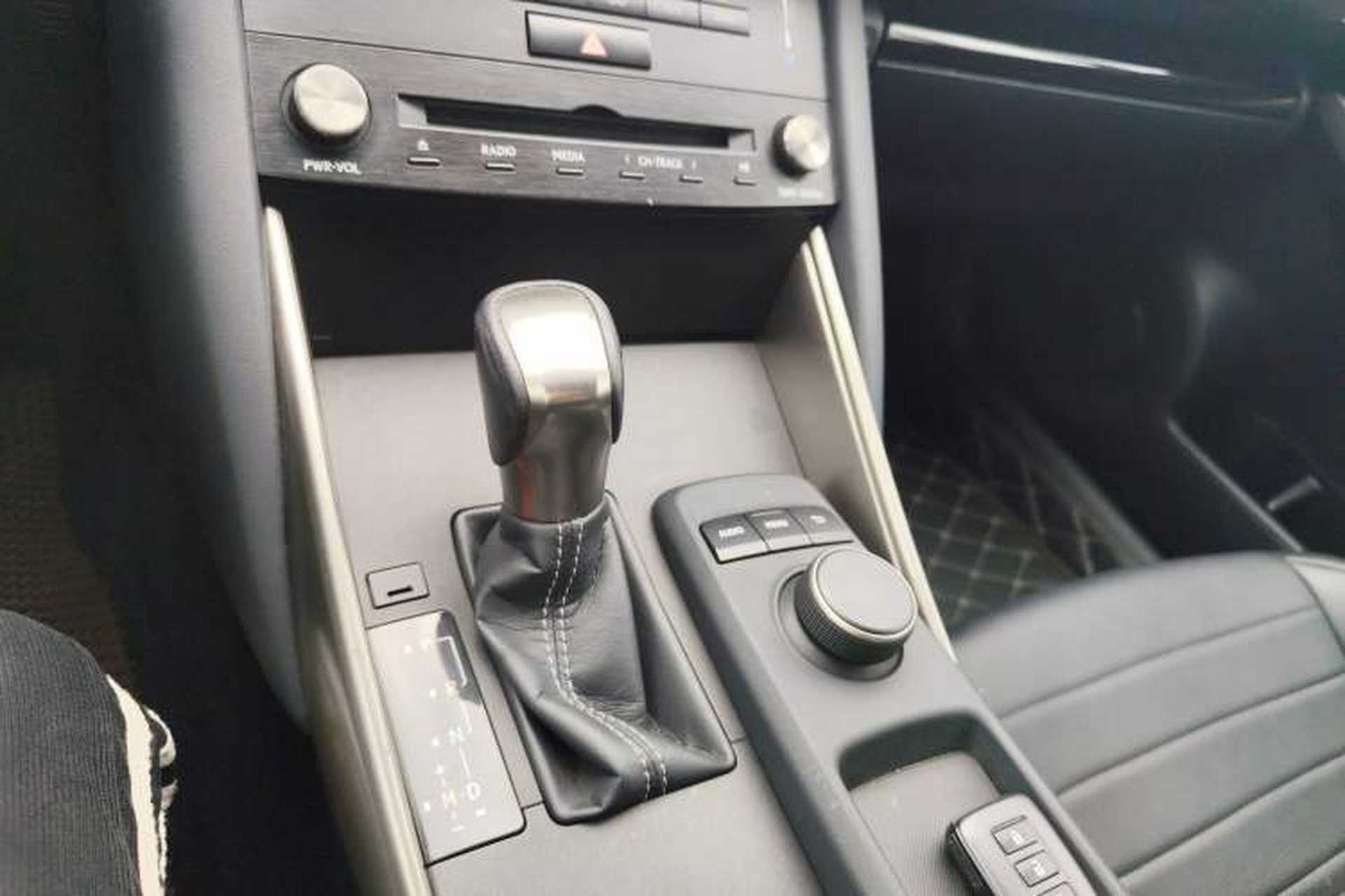 Used Lexus IS 2017 300 FENGSHANG Edition Gear Lever