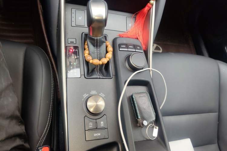 Used Lexus IS 2017 300 FENGSHANG Edition Gear Lever