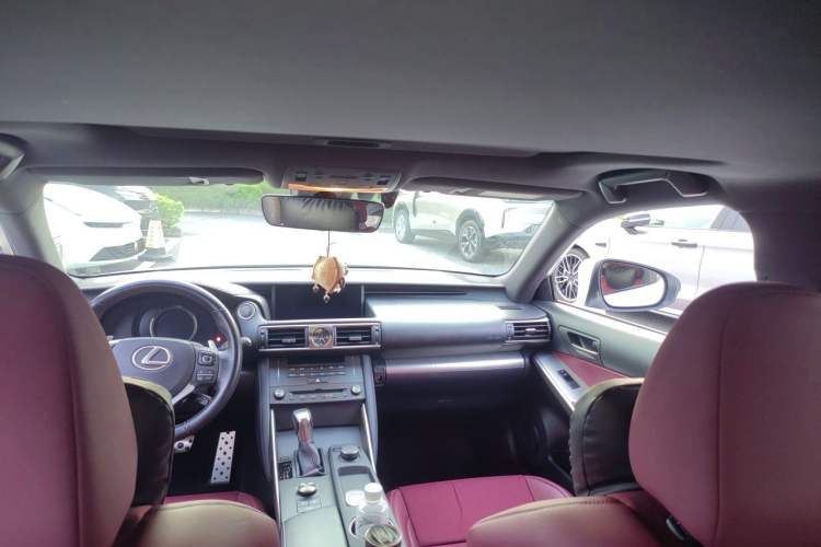 Used Lexus IS 2017 300 F SPORT Edition Headliner