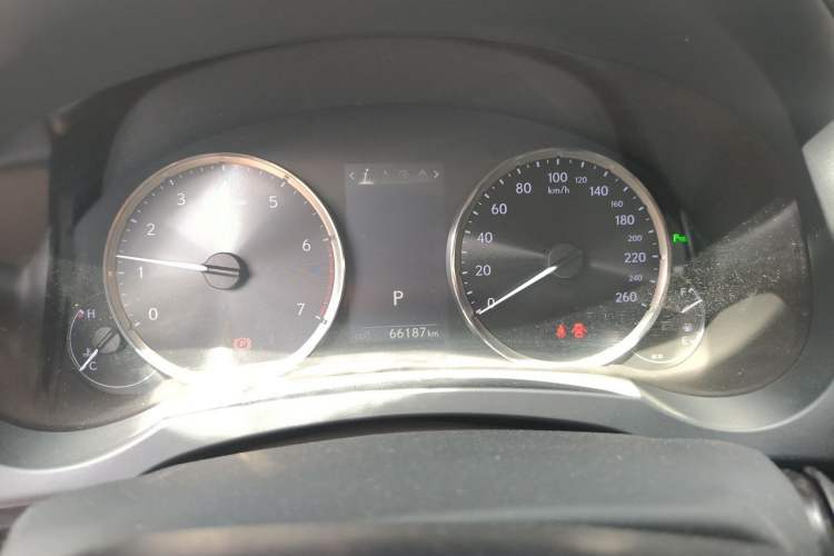 Used Lexus IS 2017 300 Leading Edition Instrument Cluster