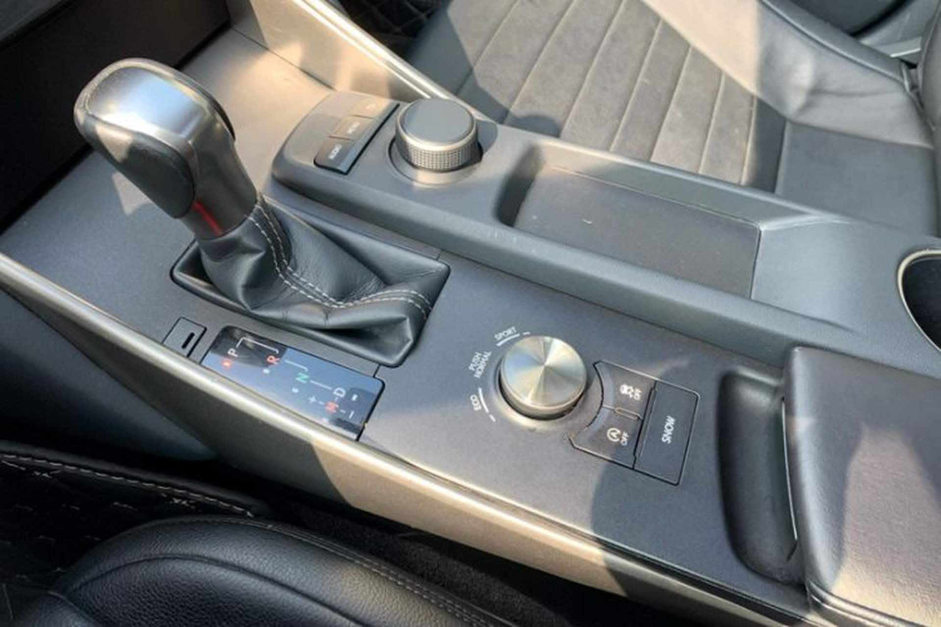 Used Lexus IS 2017 300 FENGSHANG Edition Interior 1