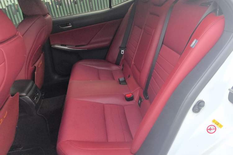 Used Lexus IS 2017 300 F SPORT Edition Interior 4