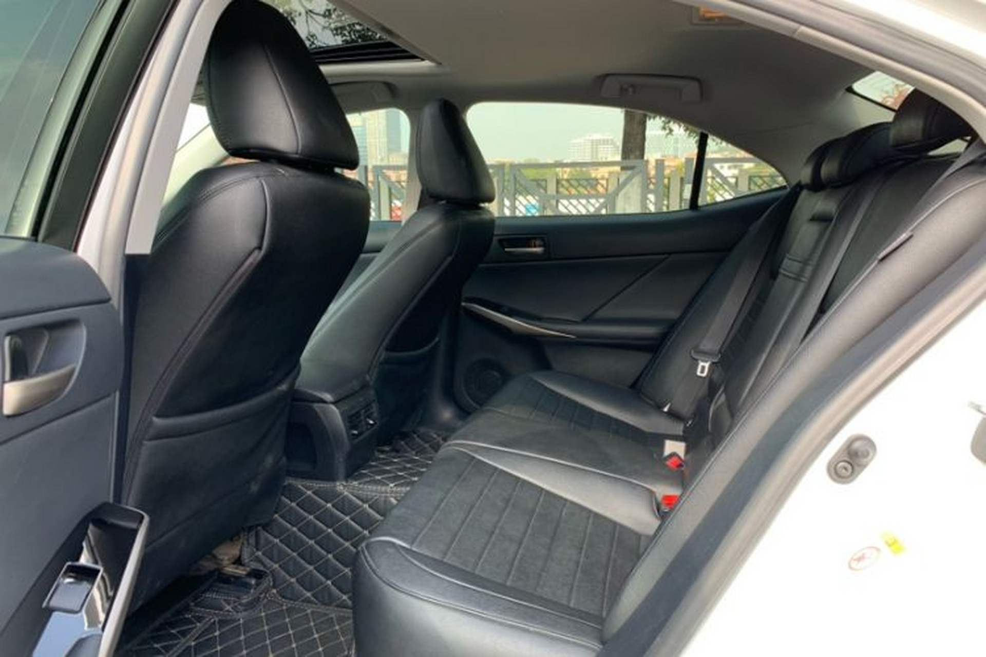 Used Lexus IS 2017 300 FENGSHANG Edition Interior 7