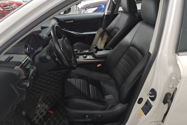 Used Lexus IS 2017 300 FENGSHANG Edition Left Front Seat