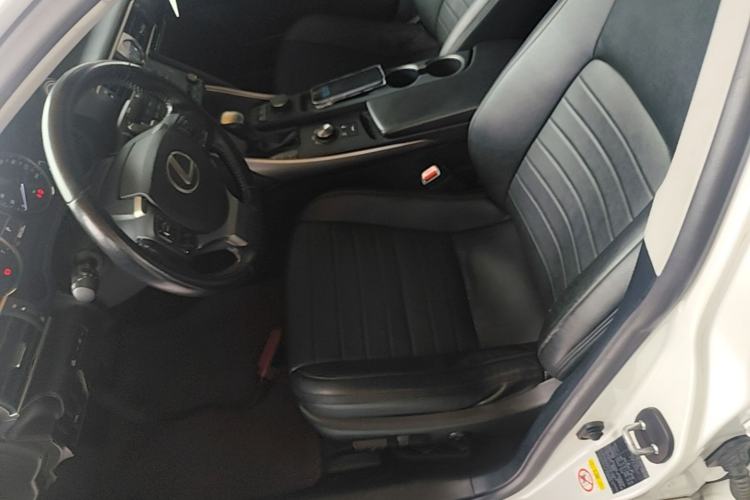 Used Lexus IS 2017 300 FENGSHANG Edition Left Front Seat