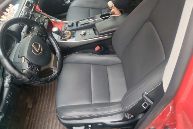 Used Lexus IS 2017 300 FENGSHANG Edition Left Front Seat