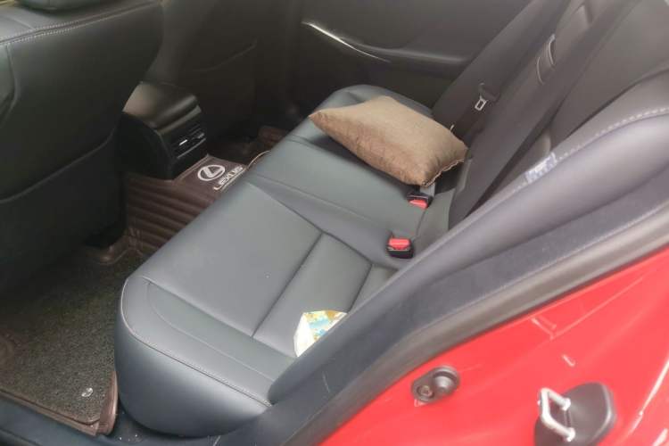 Used Lexus IS 2017 300 FENGSHANG Edition Left Rear Seat