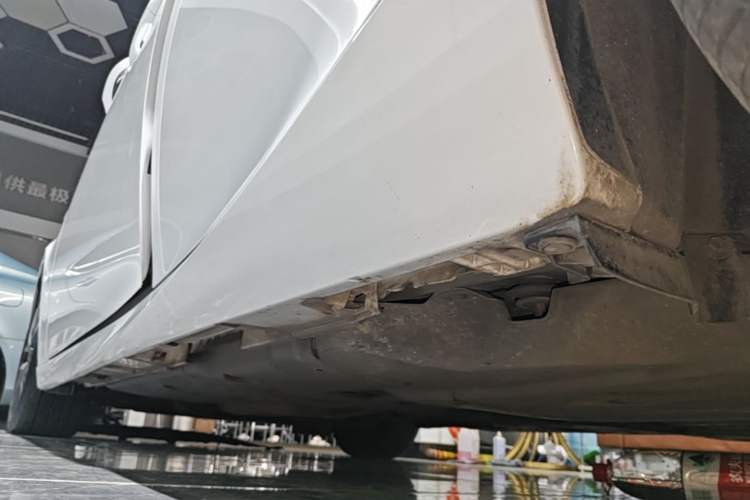 Used Lexus IS 2017 300 F SPORT Edition Left Side Sill