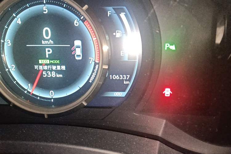 Used Lexus IS 2017 300 F SPORT Edition Odometer Close Up